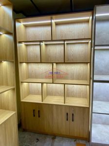 Tủ trưng bày có đèn led vàng