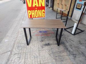 Bàn chân sắt U