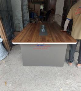 Bàn giám đốc 120 x 240