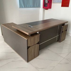 Bàn GIám Đốc 600 x 1800 x 750